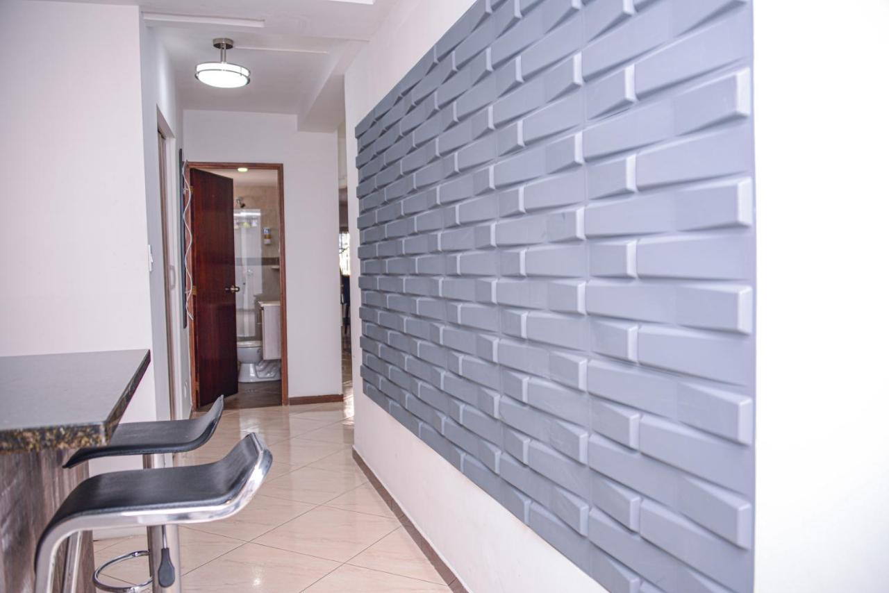 Poblado Brownstone Apartment Medellin Bagian luar foto