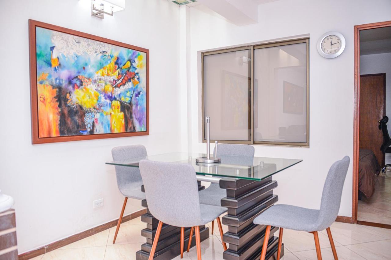 Poblado Brownstone Apartment Medellin Bagian luar foto